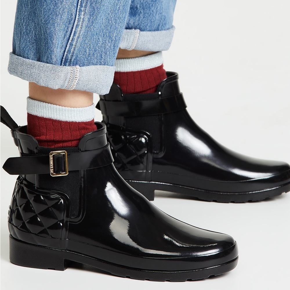 HUNTER Boots Refined Quilted Gloss Chelsea Boots, Black Rubber, US Womens Size 9